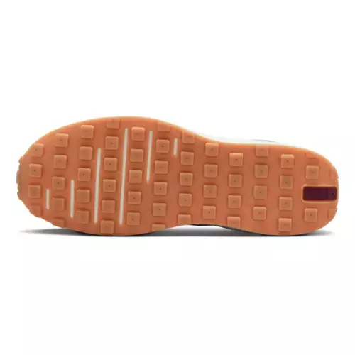 Men's Nike Waffle One SE Shoes 3 Men's Nike Waffle One SE Shoes - Image 3